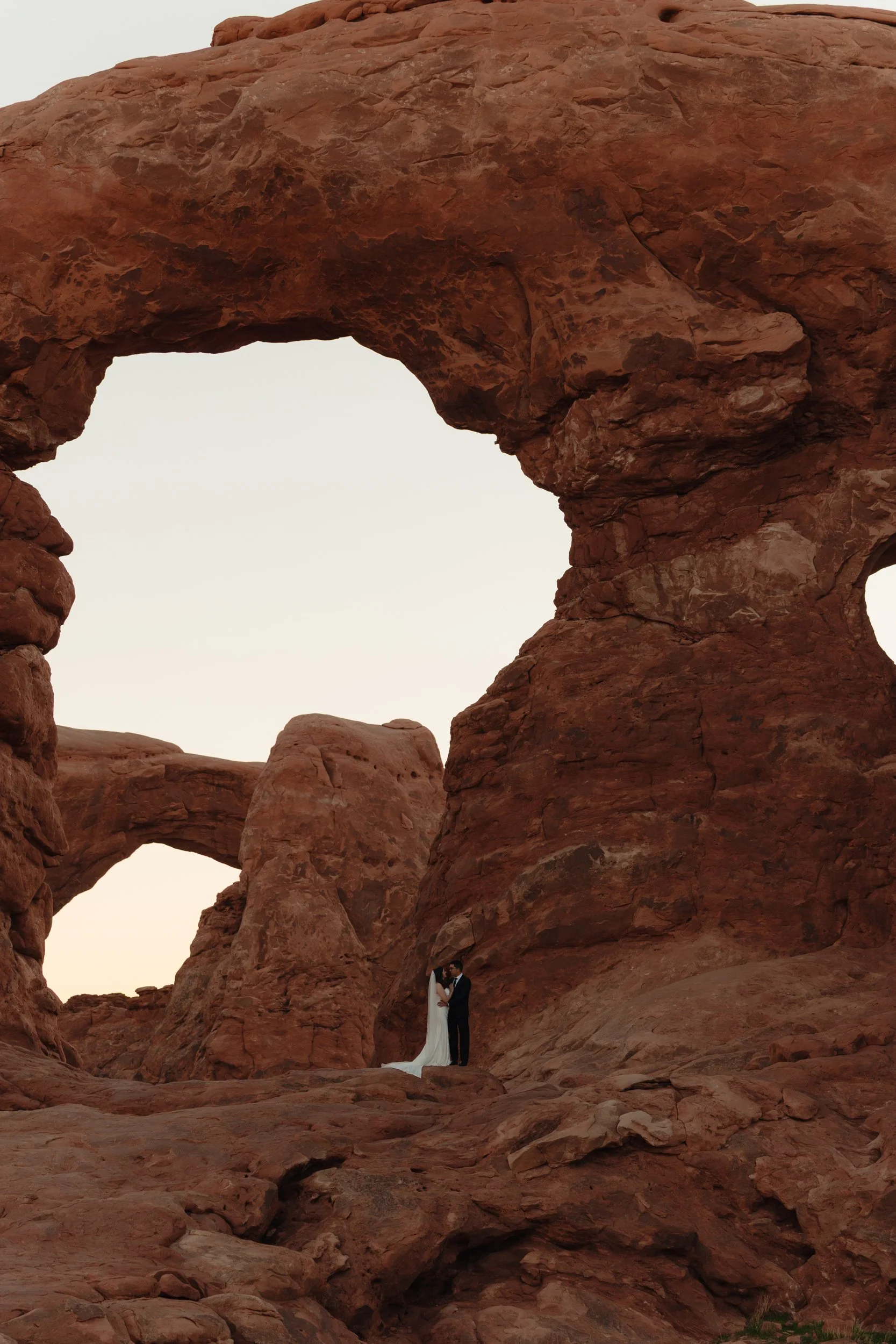 Jeep elopement in Moab, Utah with The Hearnes