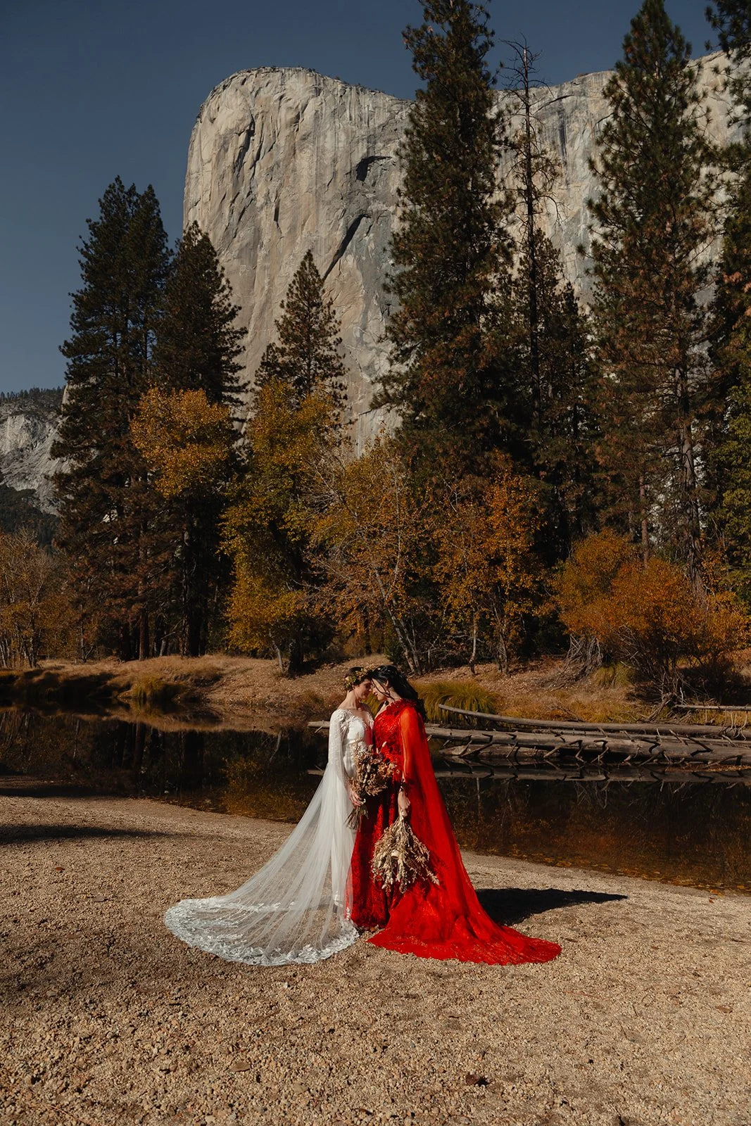 Kat&Kayla-YosemiteNP-TheHearnes-268_websize.jpg
