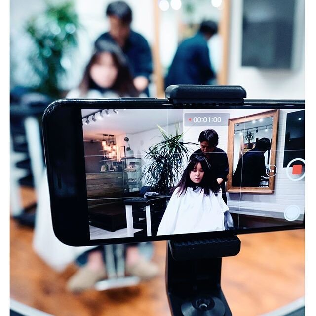 Video recording in progress 📷
.
.
.
.
.
.
.
#ysbalance #hairsalon #videoday #process #haircut