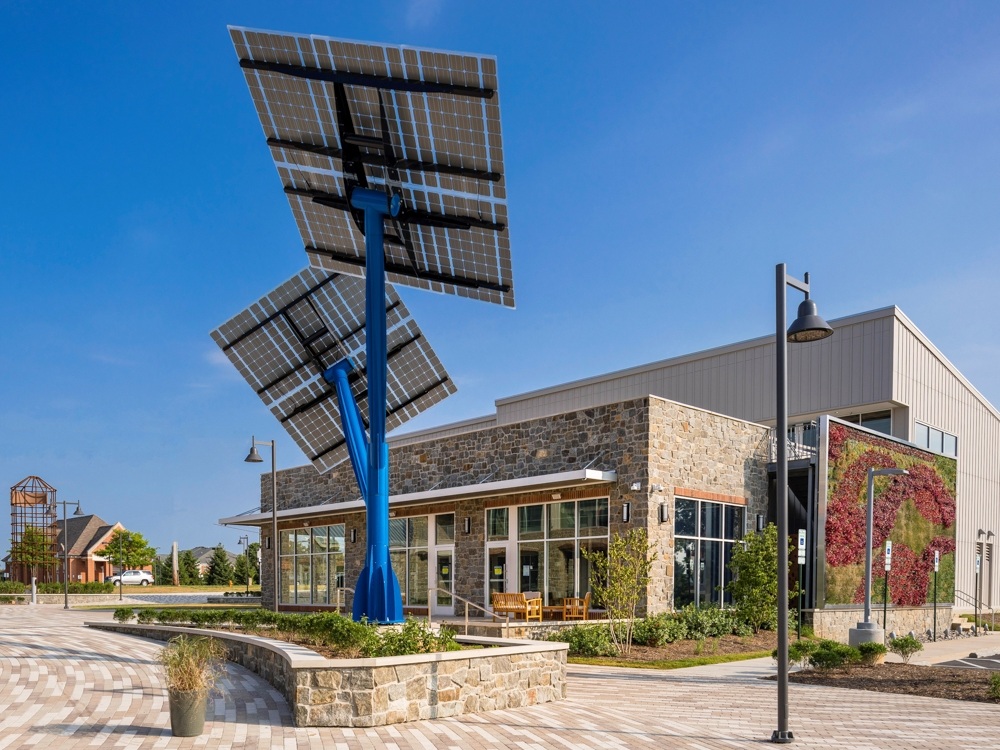 Clarksville+Commons+solar+tree+Lift+2.jpg