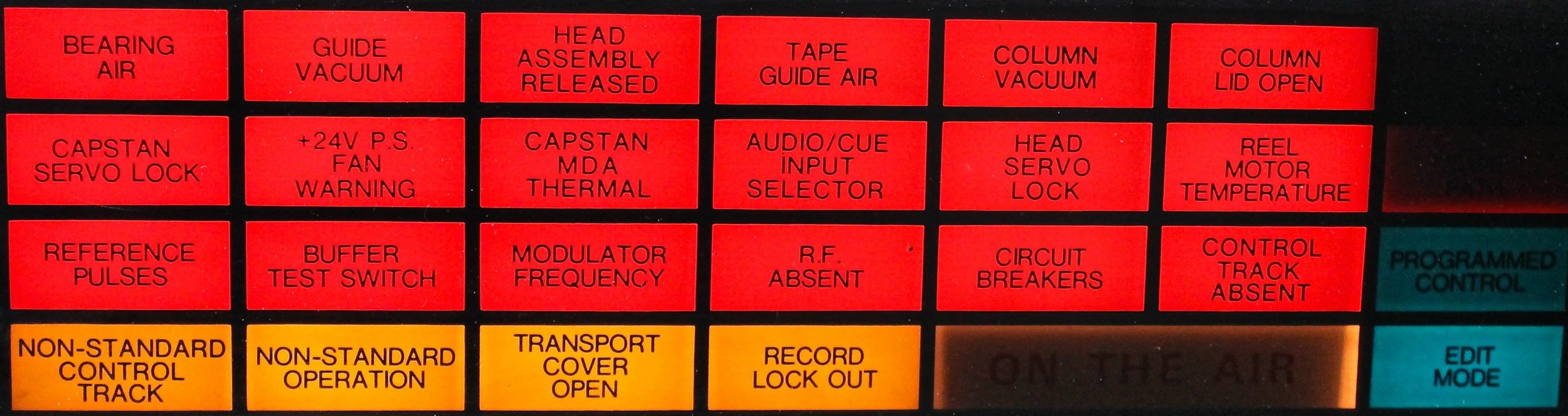 AVR-1 warning light panel