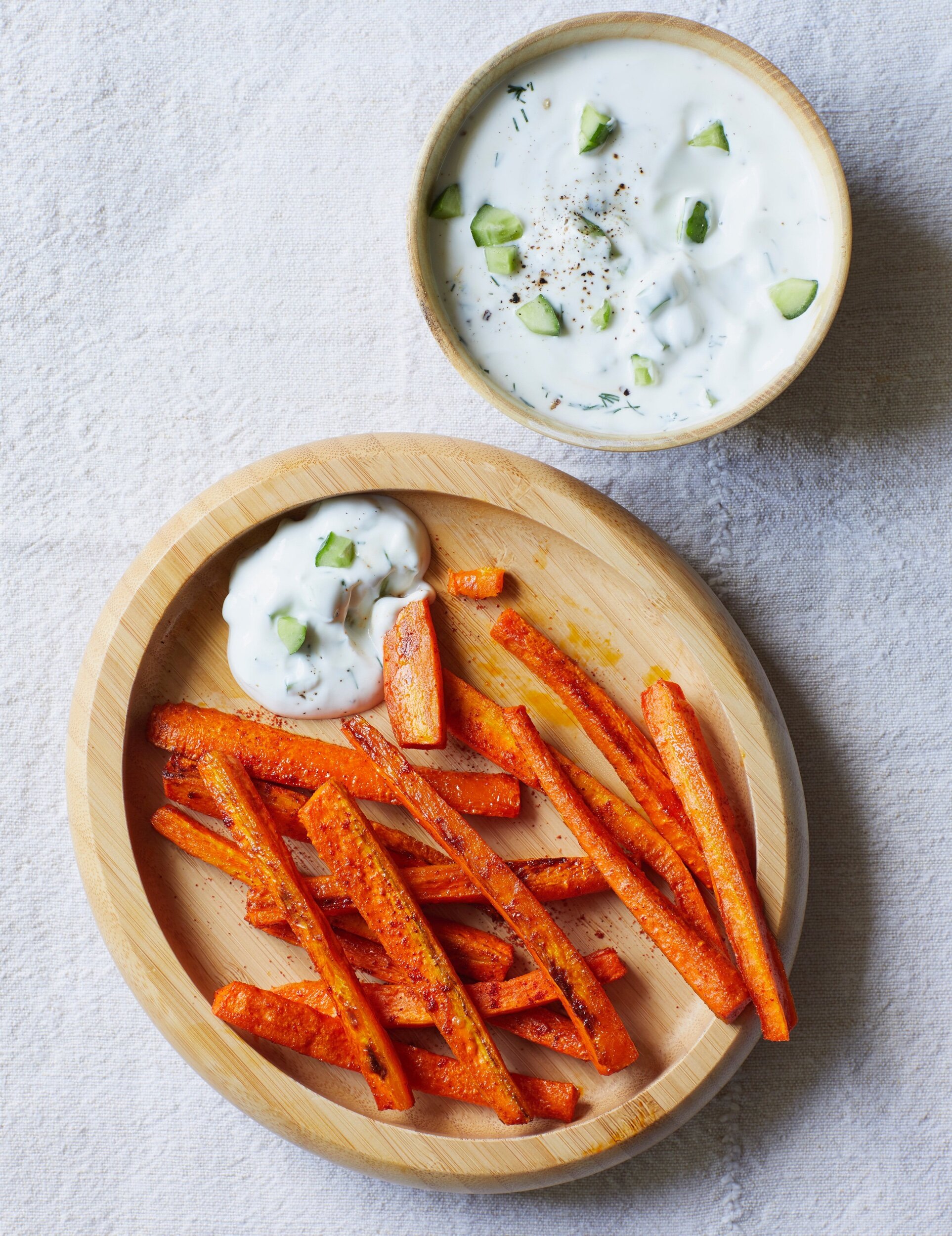 10 low-sugar ways to flavor plain yogurt for toddlers