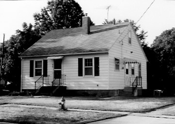 Two Bedroom Home, Pleasantville, Iowa 415 Monroe Street