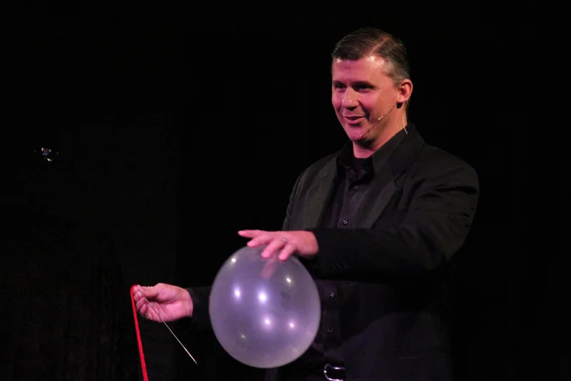 Magician John Gardenier 1.jpg
