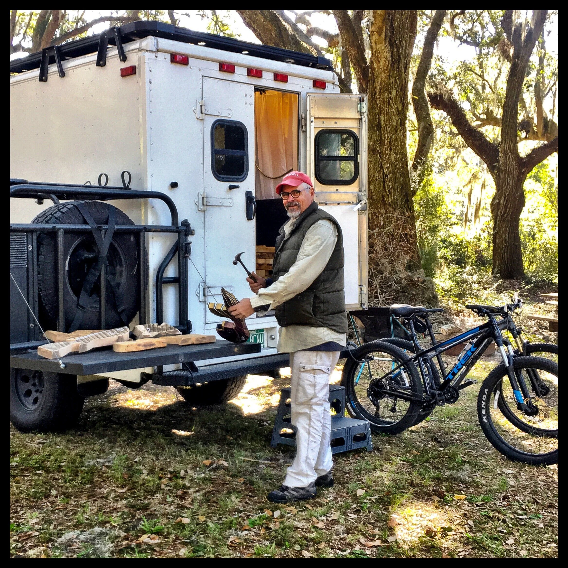 E76E28B6-8D64-4FEE-811A-8502C987525B