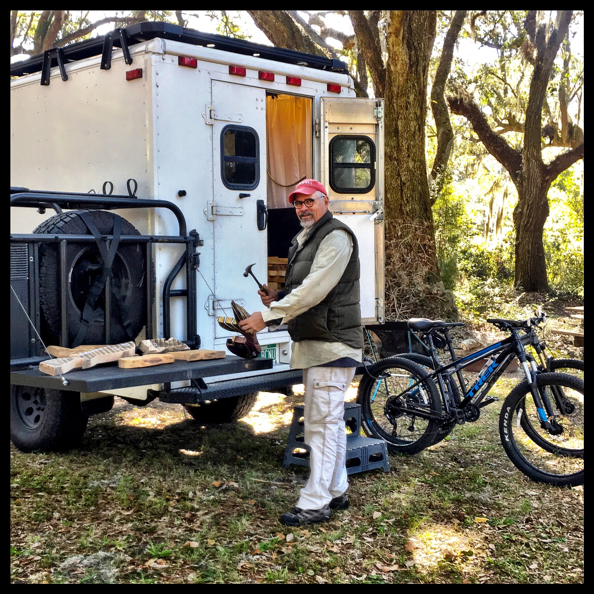 5F540C3A-AEBB-485A-A074-94AF82BBF6D5