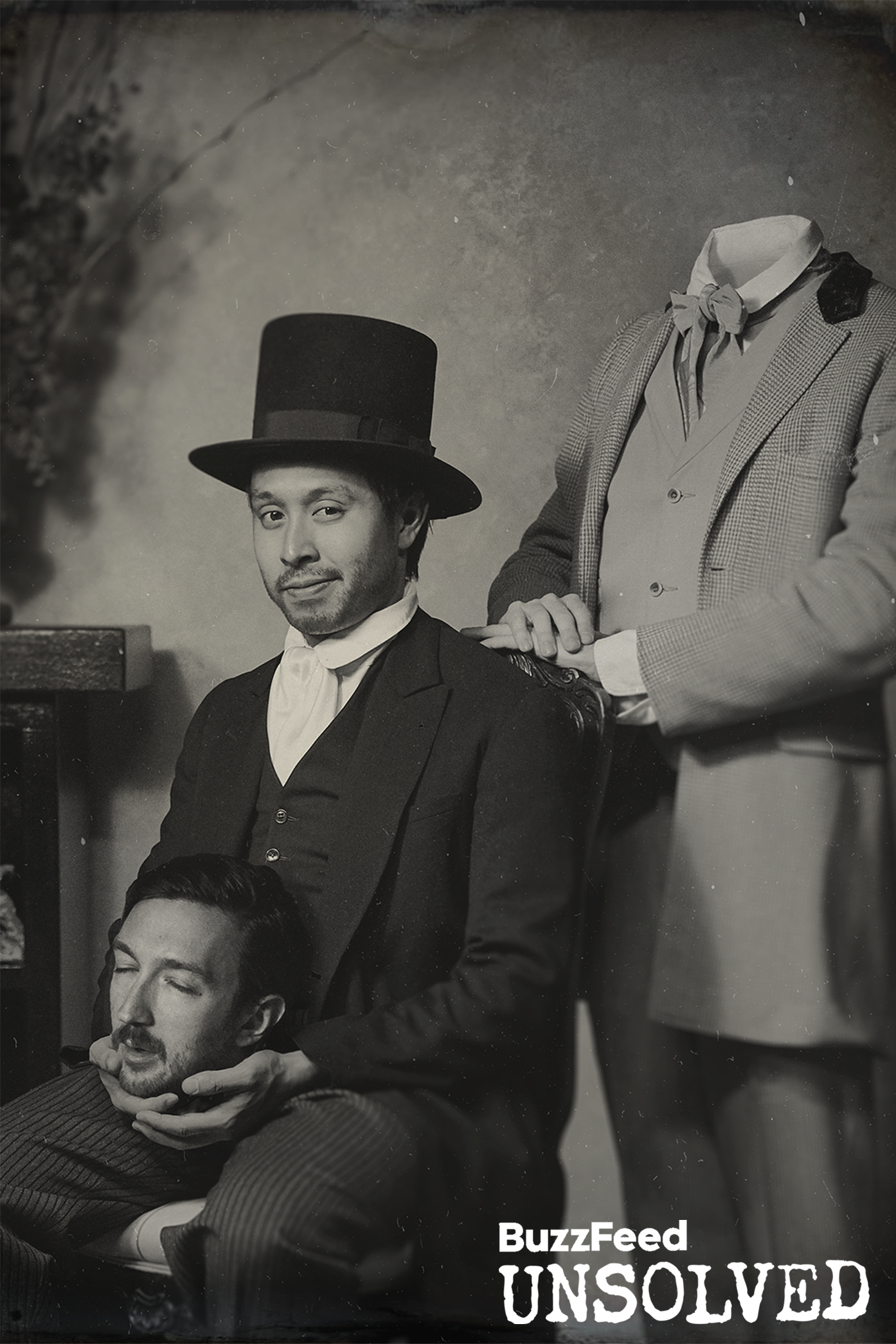BuzzFeed-Unsolved-Artwork-Logo-Update_0000_100th-episode.png