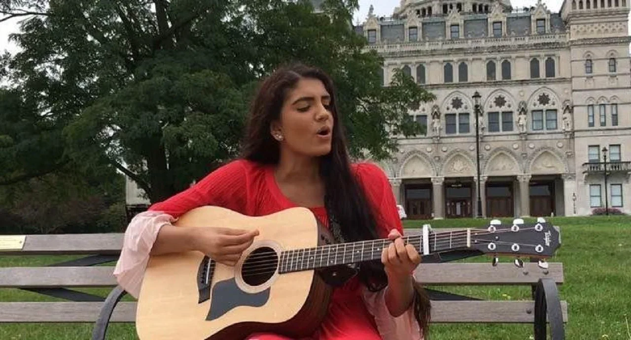 SINGER PETRA JARRAR GETS HER CALL TO FAME