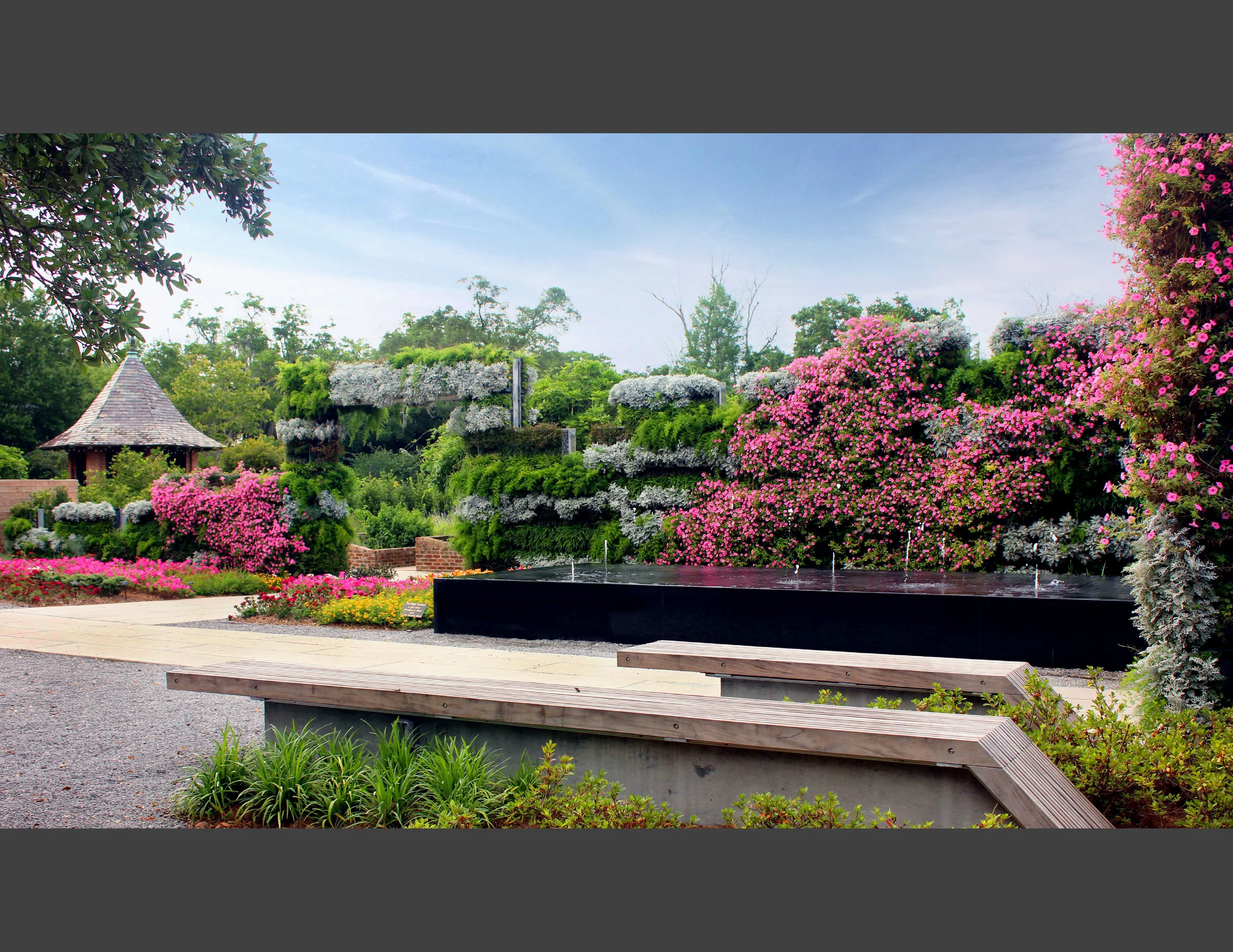 CARBO Landscape - New Orleans Botanical Garden_Page_09.jpg