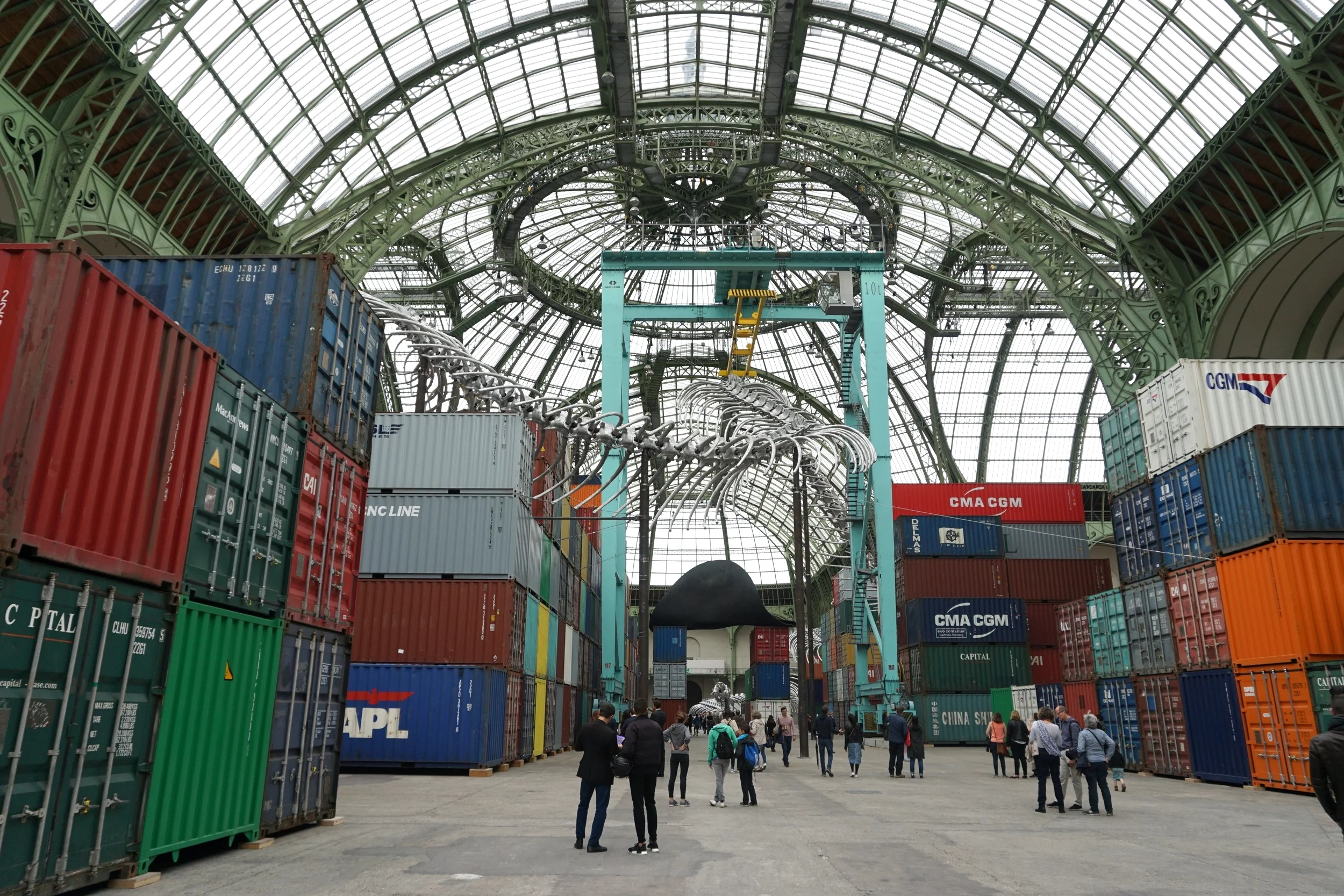 Huan Yong Ping's "Empires" installation.