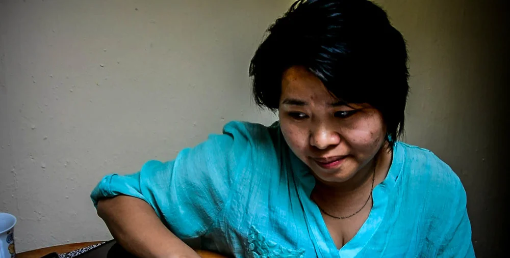 Femme racontant son histoire (Nhung) 