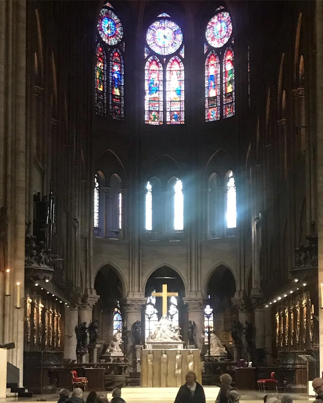 insidenotredame.jpg