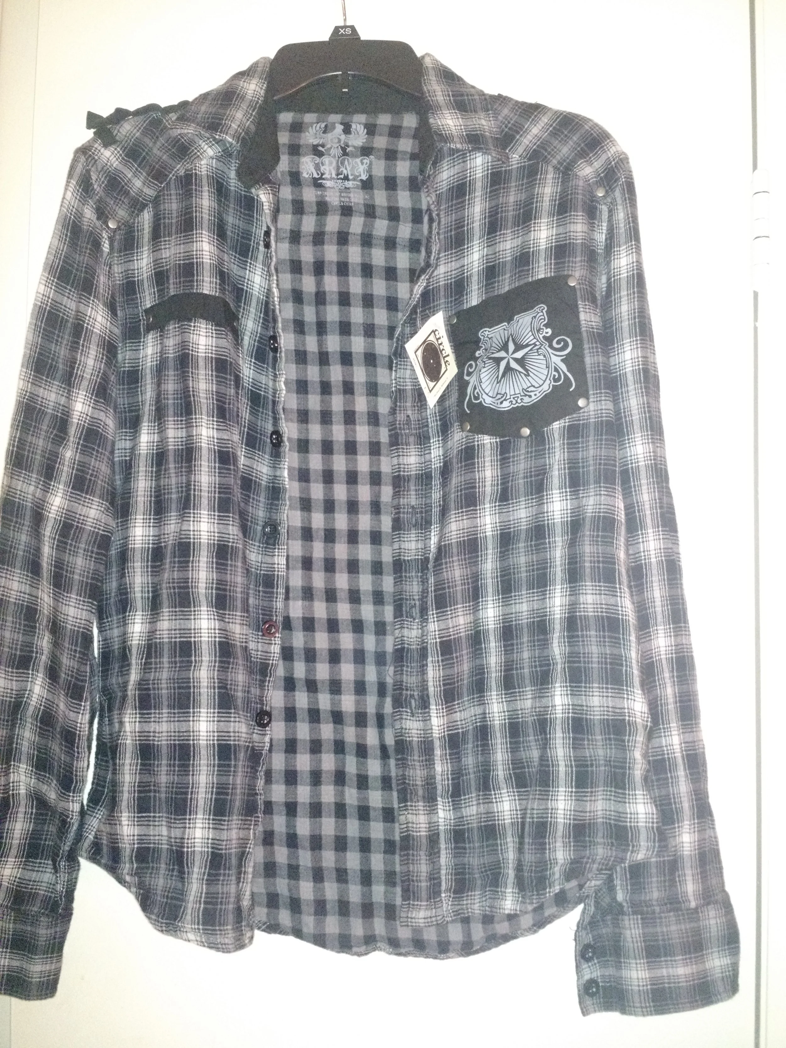 Not sure if this shirt is for a man or woman but it's pretty cool. It's reversible!! I plan on wearing this as a tunic/dress with leggings. I probably won't have to do any alterations. (may take off the pocket) Just add a belt and go!
