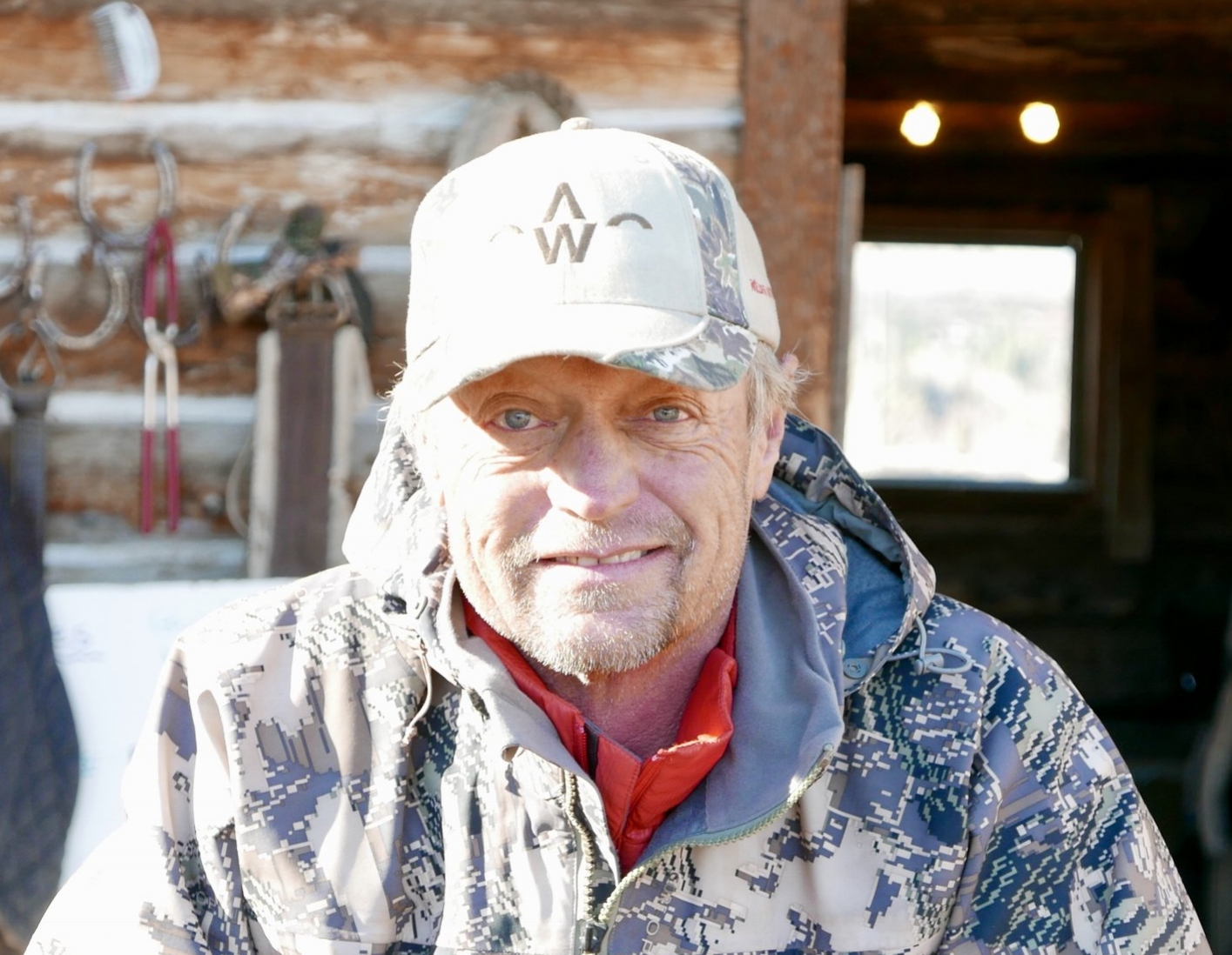 John Rogers As a child, JR found his calling being outdoors and in the mountains. For something like the last 30 years JR has been a professional skier employed by Deer Valley in Utah. His athletic ability and outdoor skills has served him well in his lifelong interest in hunting and skiing. JR has been guiding for Welder Outfitting for almost 20 years