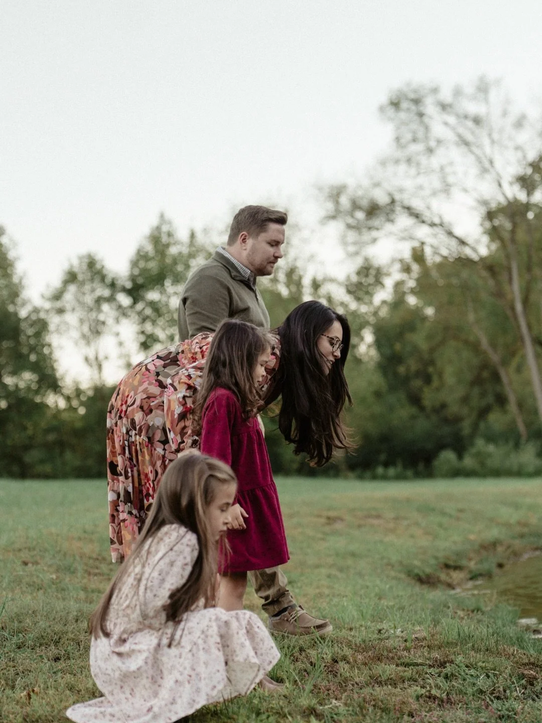 My long-time sweet family client - I had so much fun. BTS - Swipe to the end to see what their little girls captured with my vintage camcorder. They did a great job.