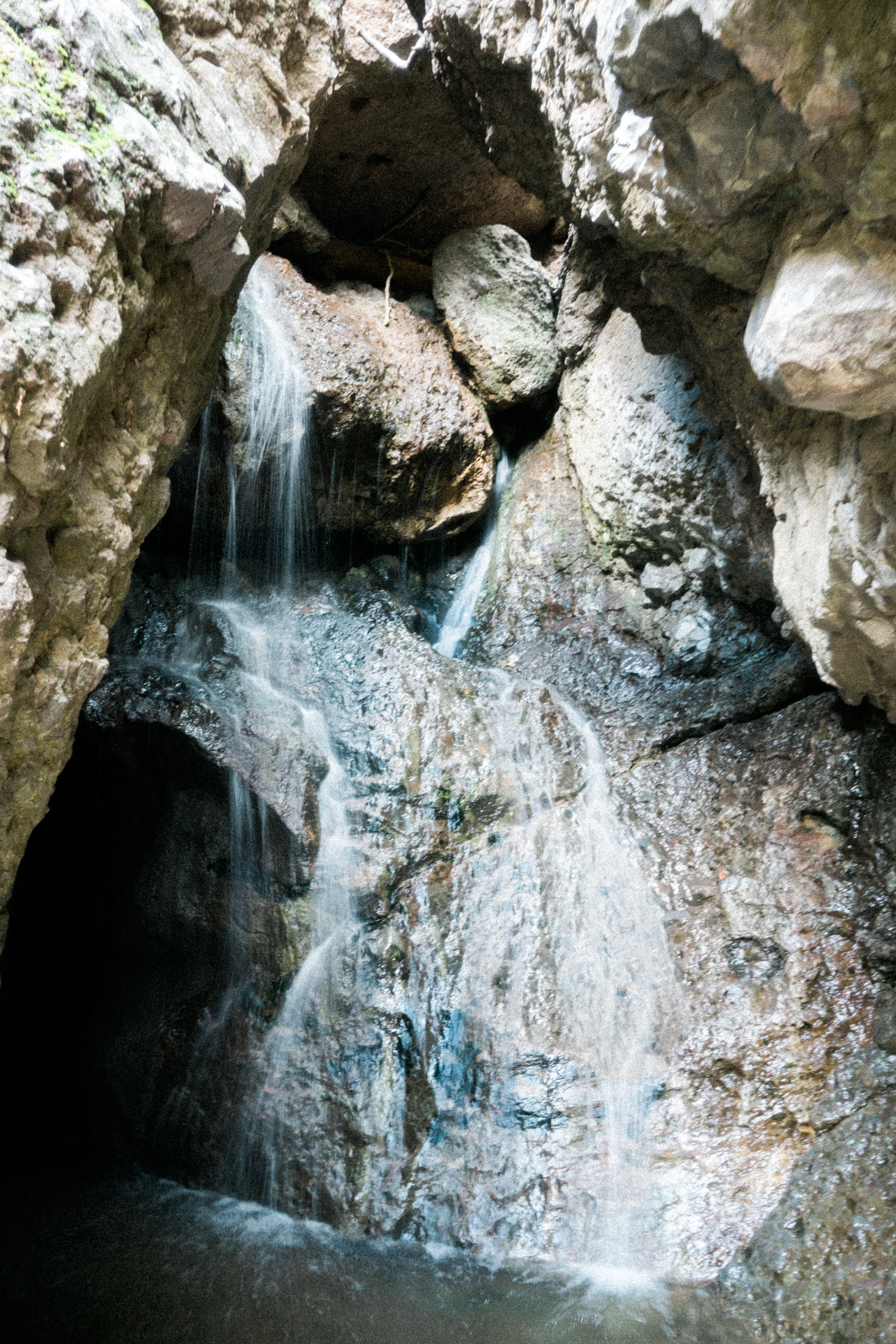 Hiking Malibu Canyon Grotto-07881.jpg
