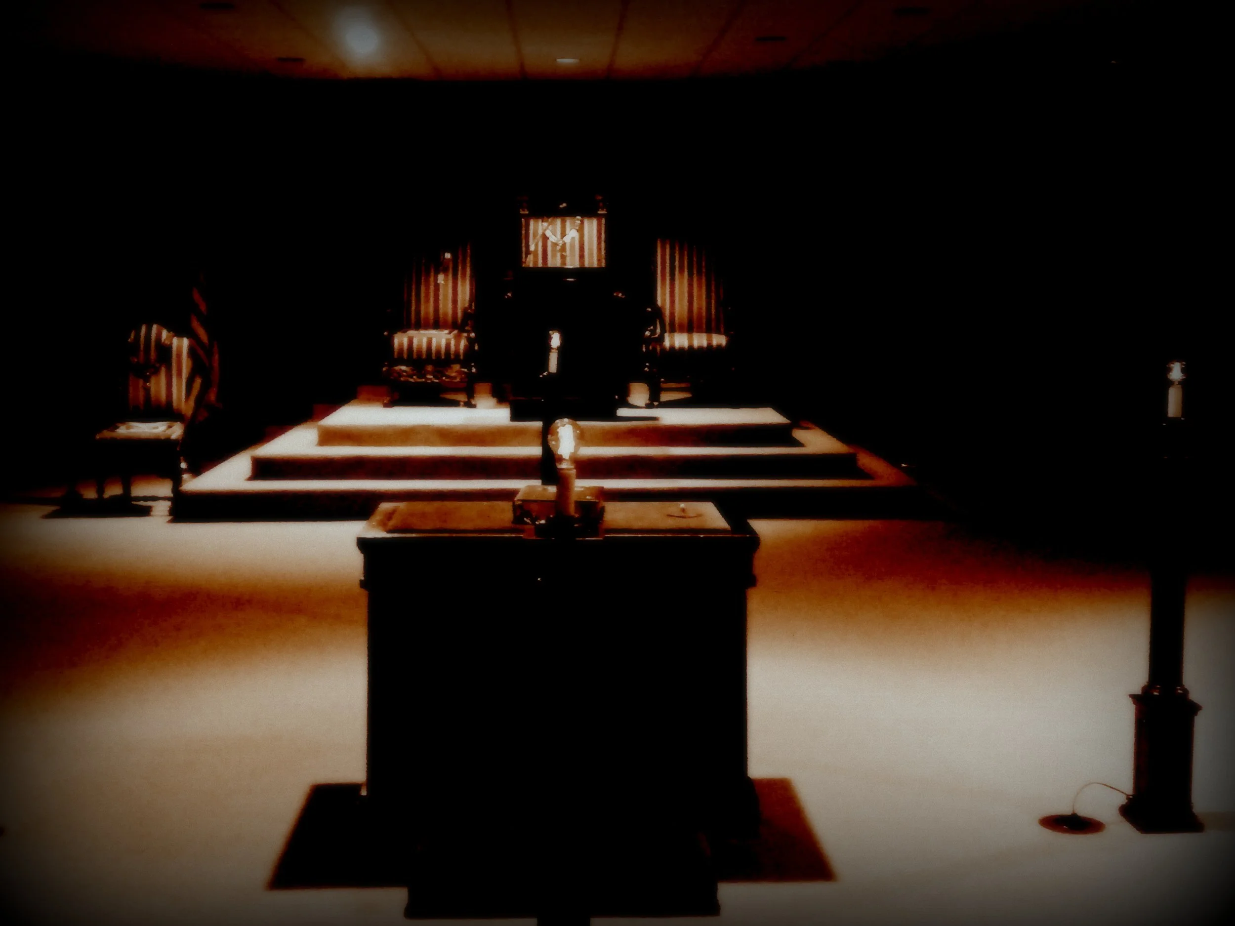 Alter and Master's station.JPG