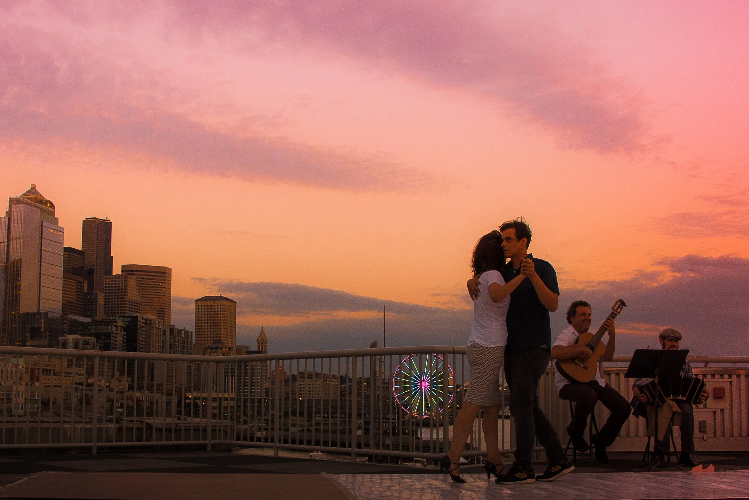 Tango Party on the Pier ~ Live music, Intro Class &amp; Práctica!