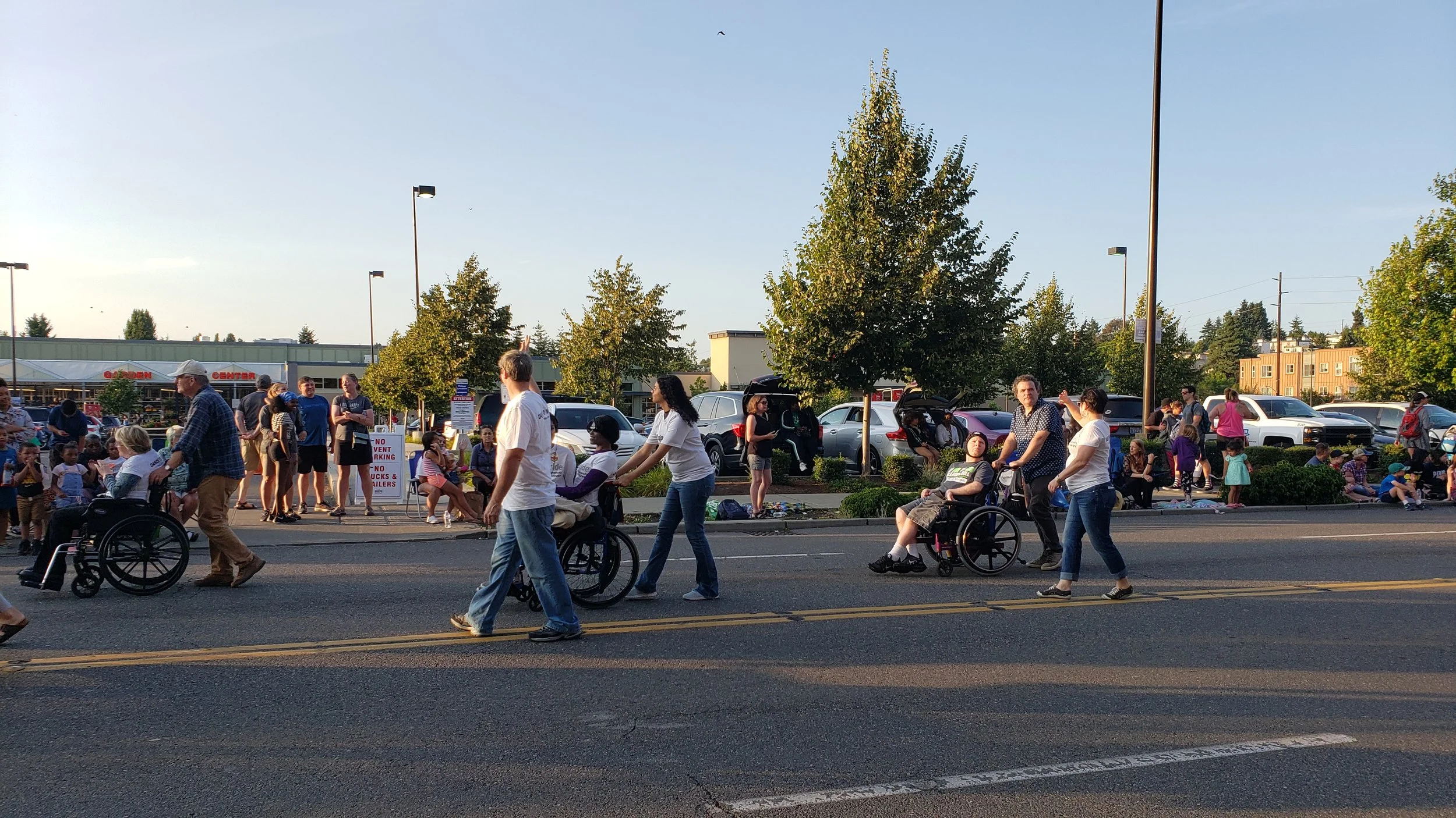 Fremont Parade ~ Team TangoStride &amp; TangoHappyHour &amp; Path with Art!