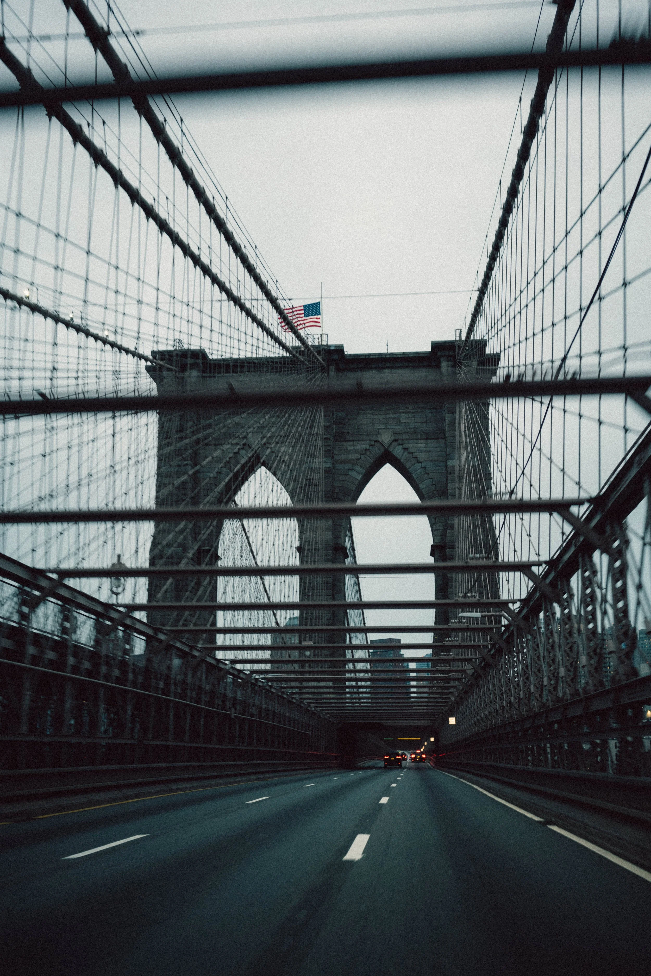 Brooklyn Bridge April 2020.jpg