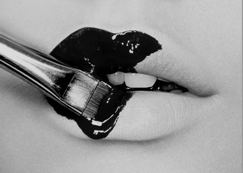art-beautiful-black-black-and-white-Favim.com-651088.jpg