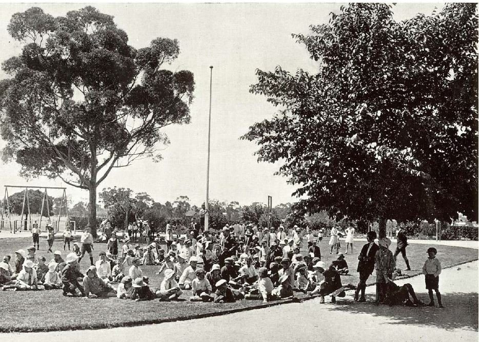 11_Glover playground 1928 (3).JPG