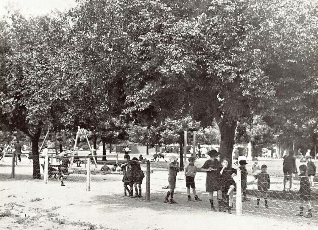 04 Playground 1928 - boys.JPG