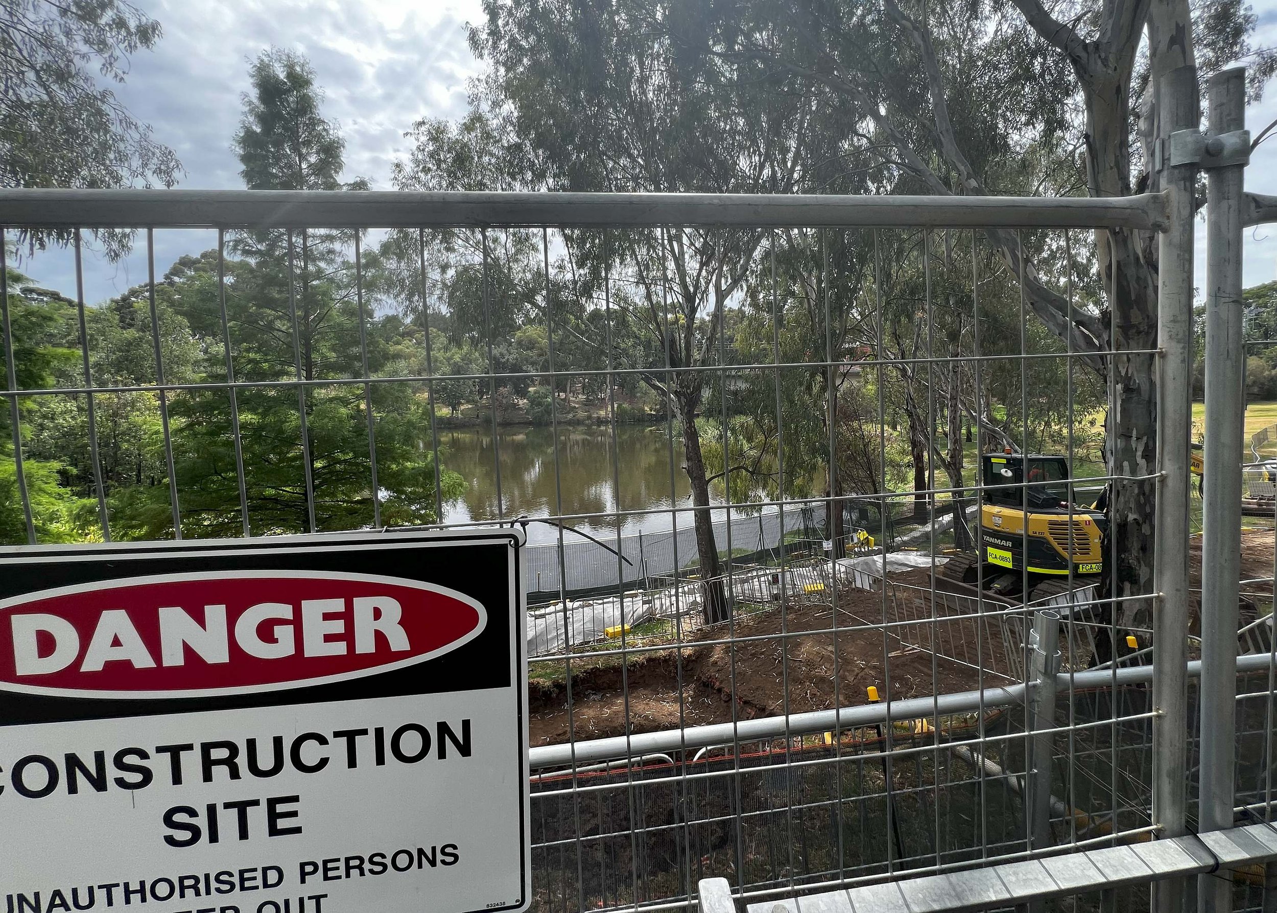 Sewer works for the new hospital at the Bonython Park billabong