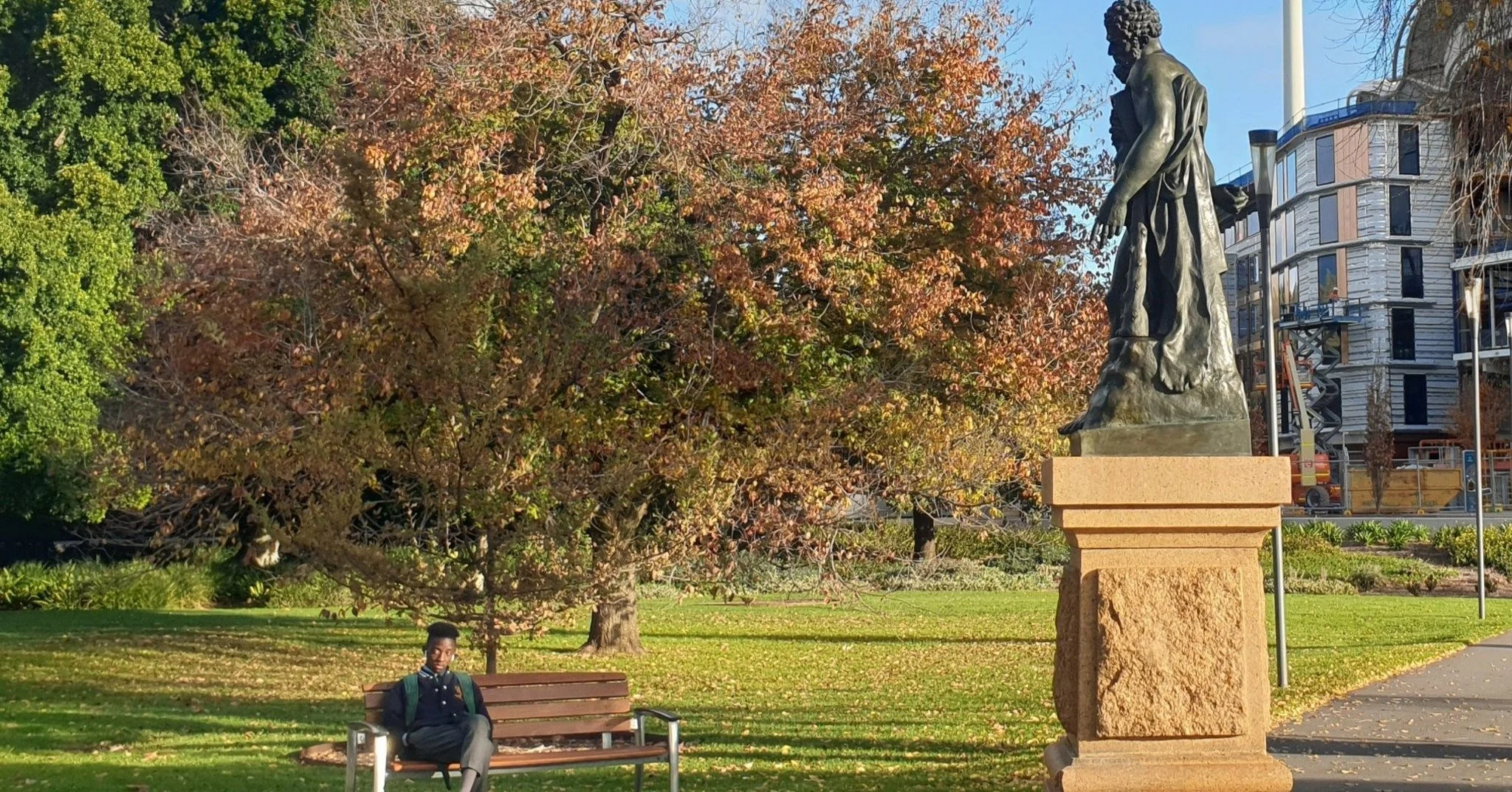 The area around Adelaide Oval in your #adelaideparklands is dominated by commercial sports interests.  However on our Guided Walk tomorrow we'll introduce you to the surviving Open Green Public gardens that remain in this Park. 

Click the link in ou