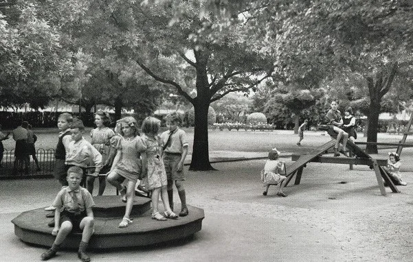 It's the oldest playground in your #adelaideparklands - the Glover South Playspace on South Tce.  It's on the route of our Guided Walk this Sunday, through Blue Gum Park / Kurangga (Park 20). 

Click the link in our bio to book.