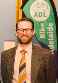 David Elliott.png