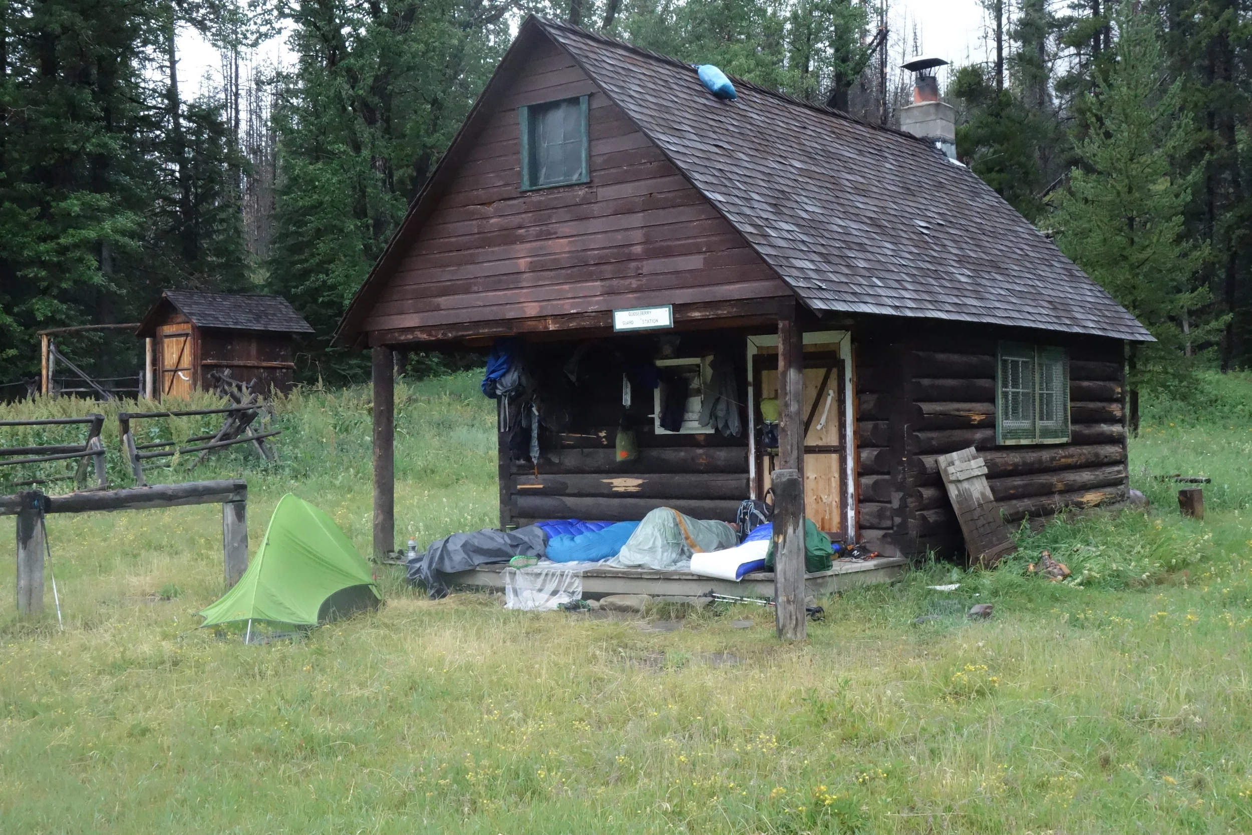 Behold: hikertrash! We just made ourselves right at home...