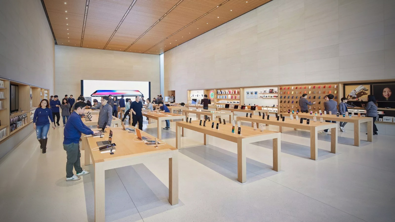 AppleStore.jpg