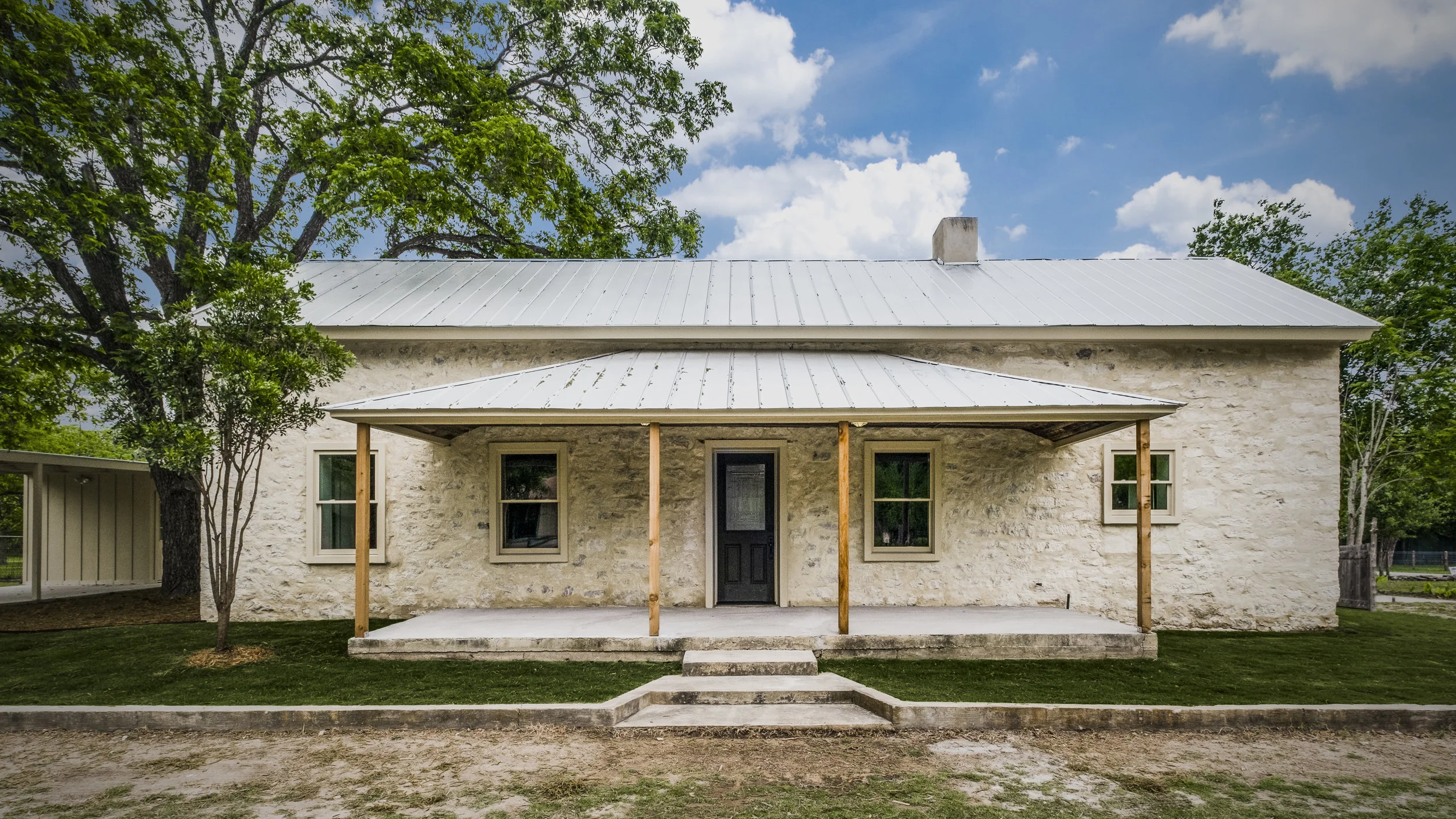 Petersburg House