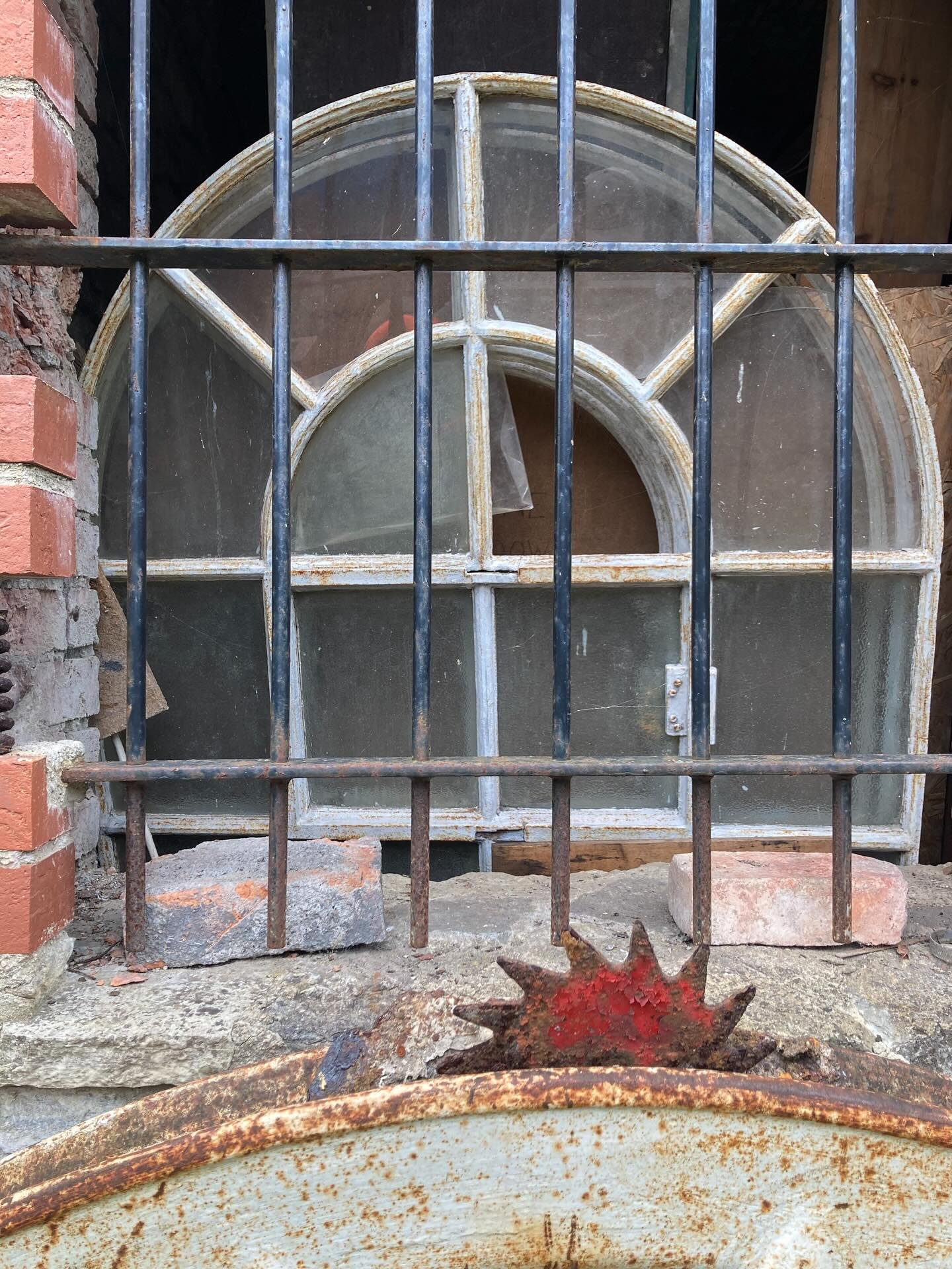 Snaps from around the site during yesterdays firing 🔥