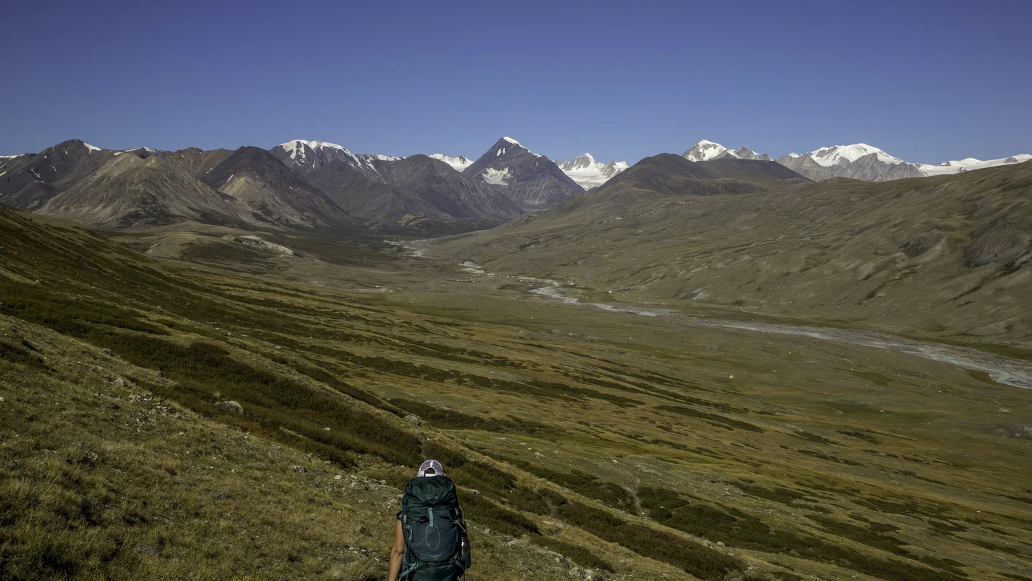 HIKING MONGOLIA - DAY 6 - 8 days through the Tavan Bogd National Park