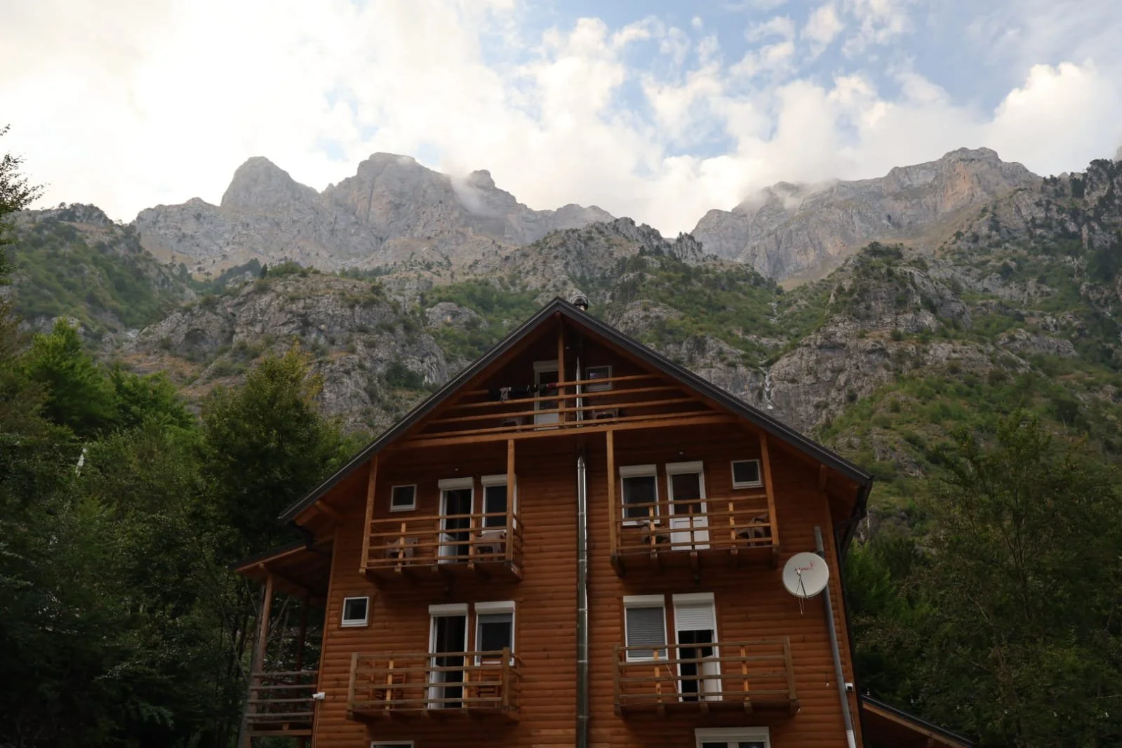 Valbone Guesthouse