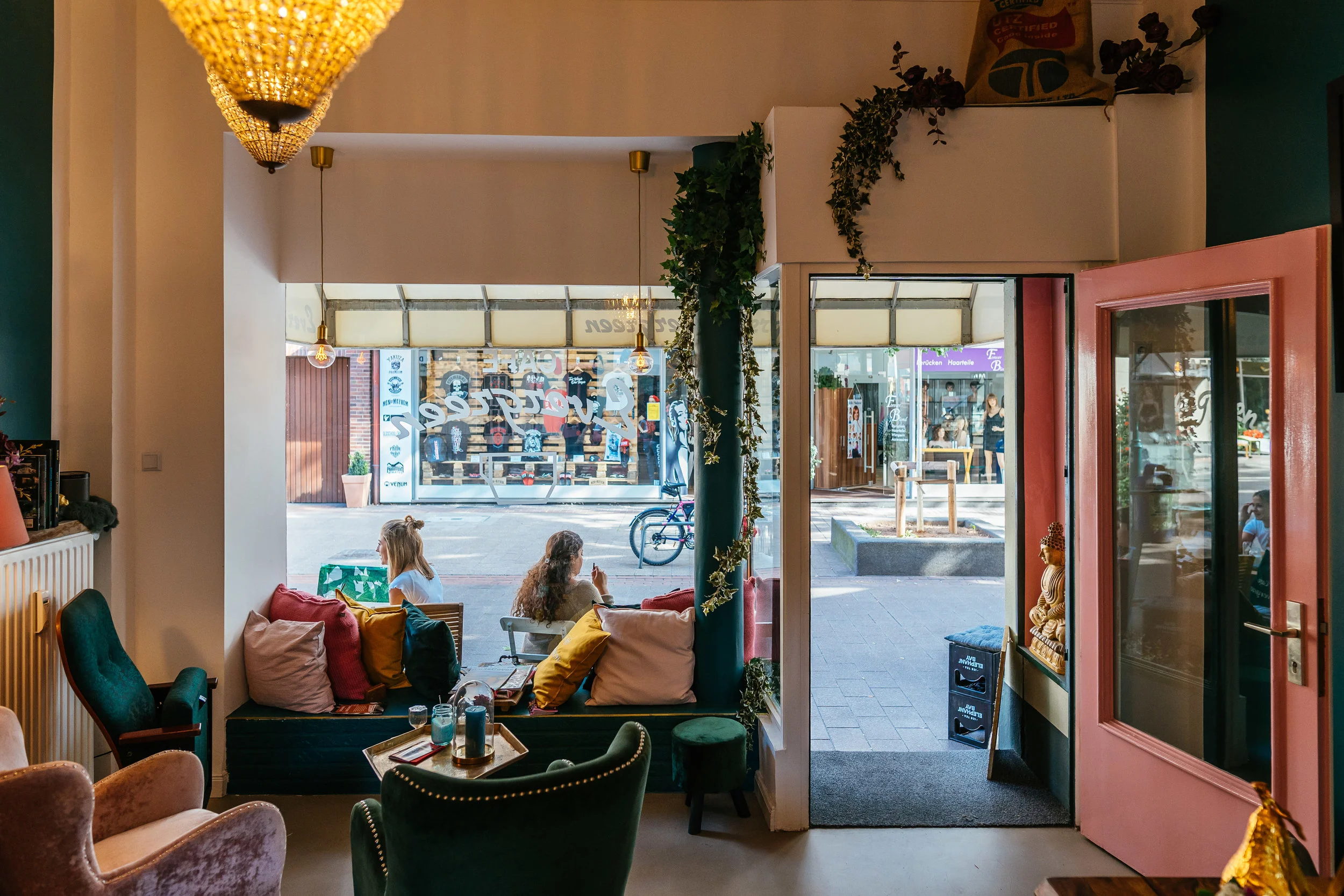 DUISBURG Café Evergreen — POTTSPOTT