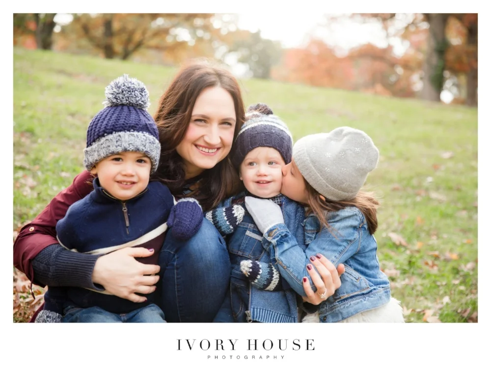 FallMotherFamilyPhoto.jpg