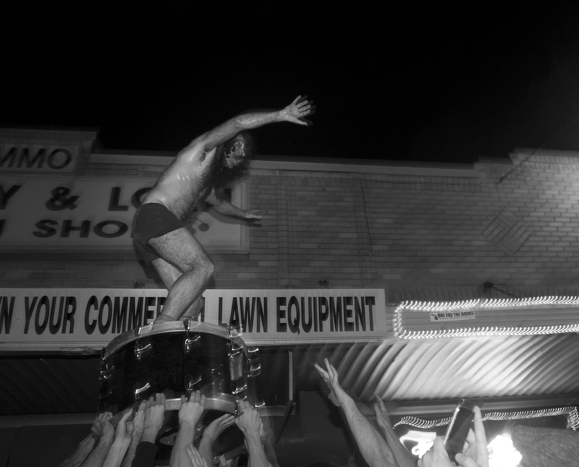 Monotonix