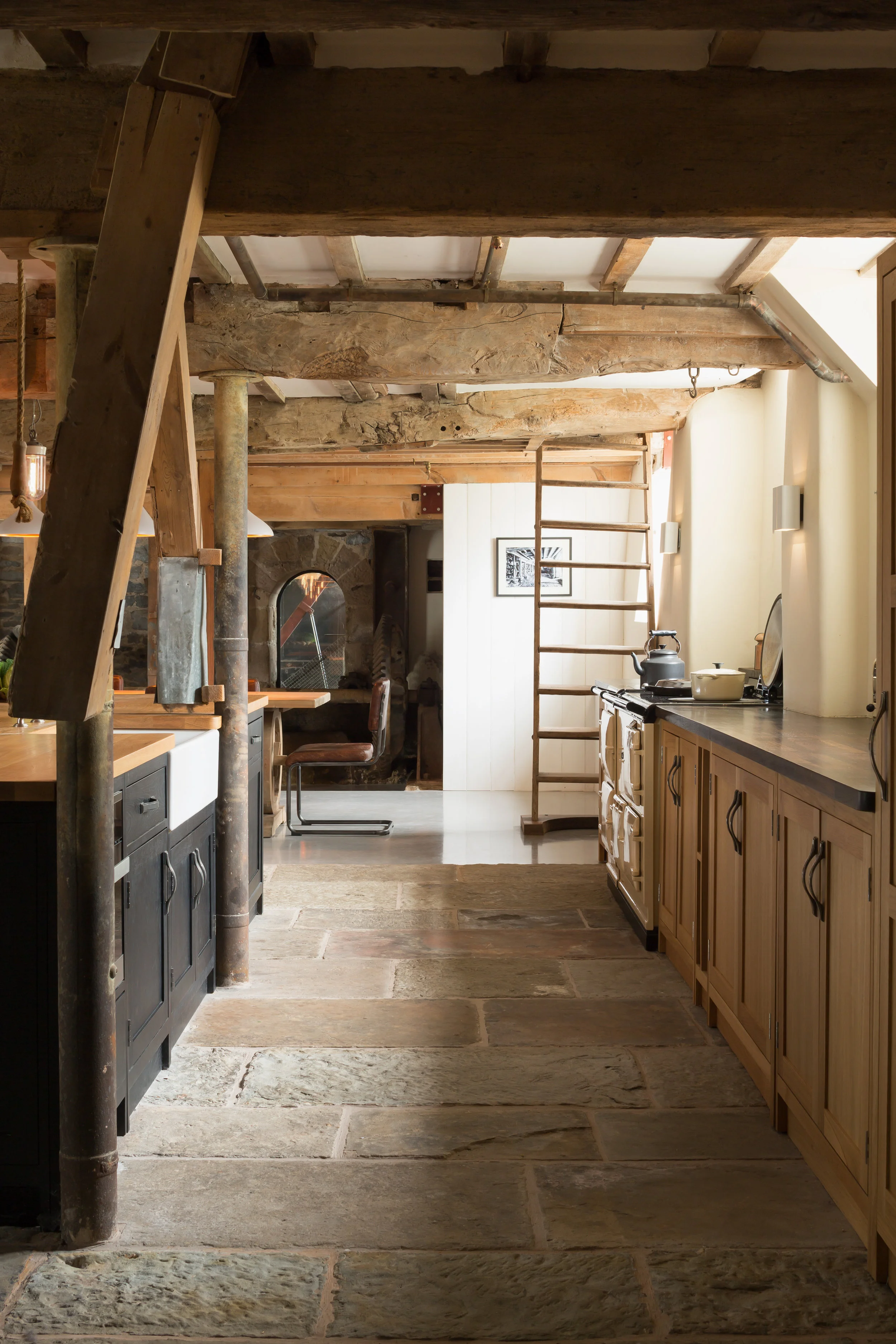GreyGriffiths_AshfordMill_33.jpg