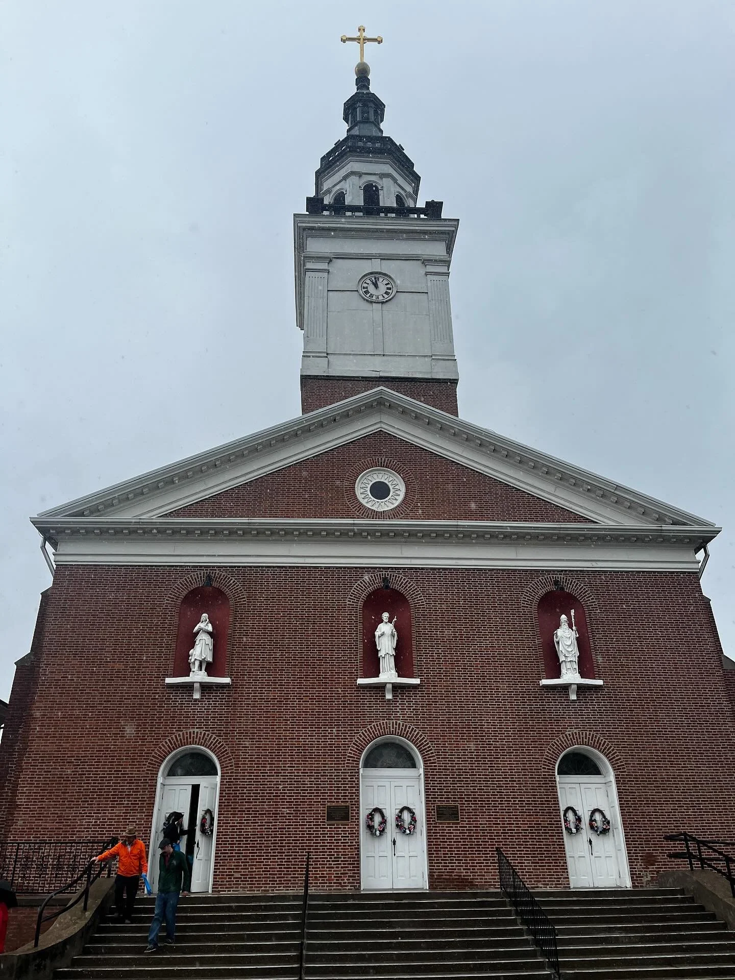 Our Geographers next stop on our annual field trip was the Old Cathedral and the Brute Library. The current Basilica of St. Francis Xavier, “Old Cathedral” is Indiana’s first church. Parish records date back to 1732 when the first C