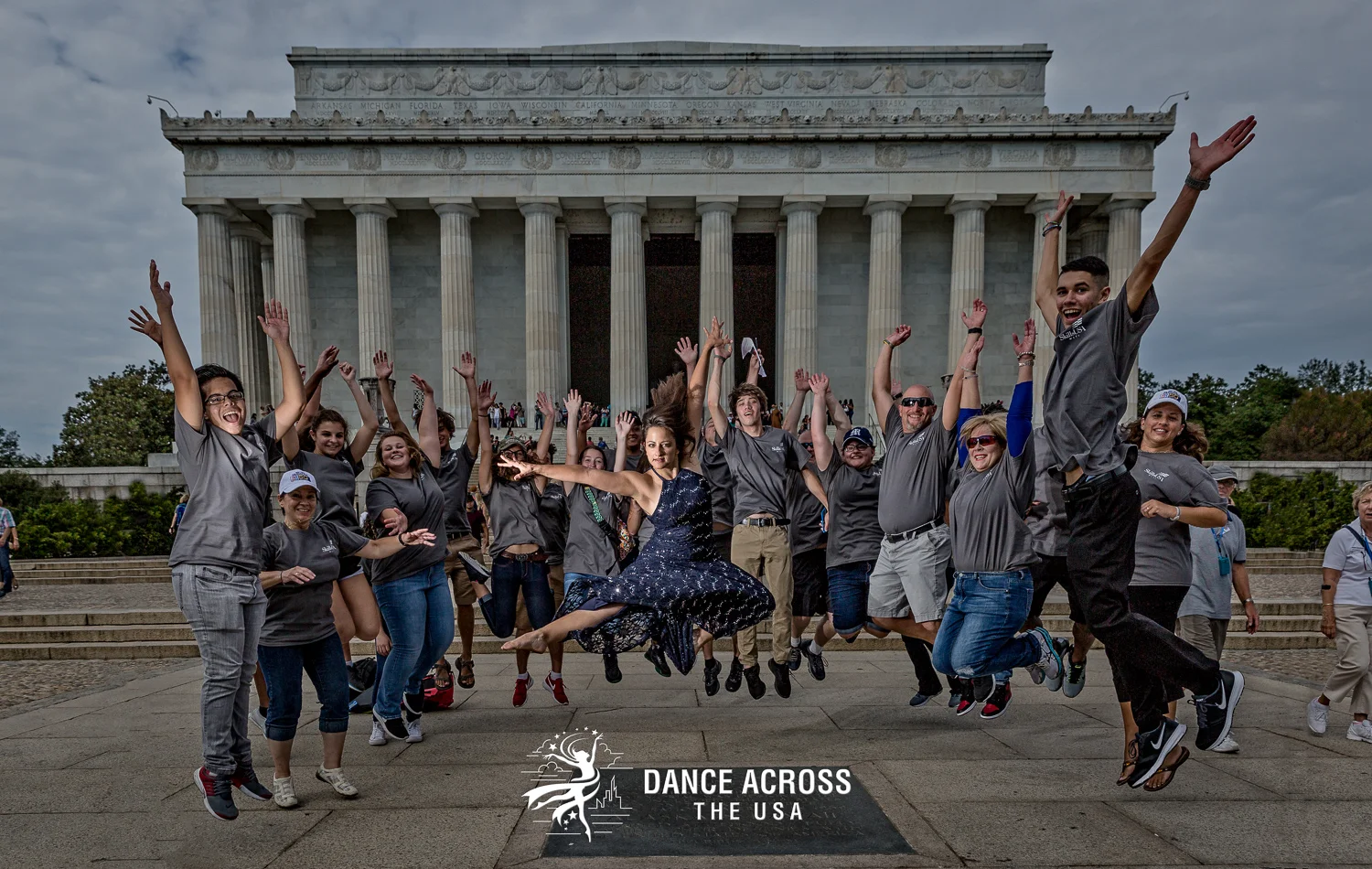 Everywhere we go, people want to know, who we are, so we tell them... Dance Across the USA!!! These folks were here for a leadership conference, and we asked them to not just watch, but to get in on this DATUSA thing! Here with the lovely Masha Balovlenkov.