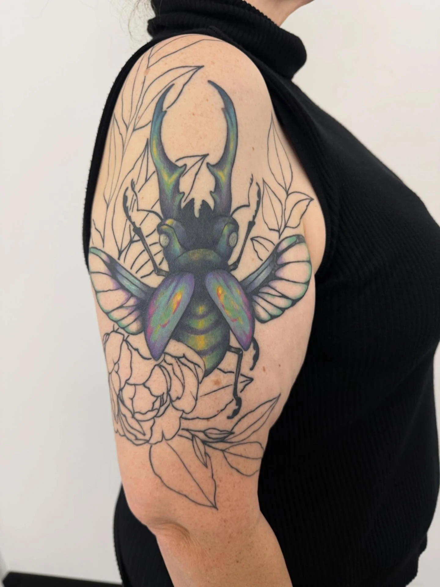 Tattoos by @dellanichole 

#blacklistink#blacklistinktattoo#tattoocollective#tattoostudio#tattooshop#tattooartist#tattoo#inked#jomo#creativecommunity#417tattoo