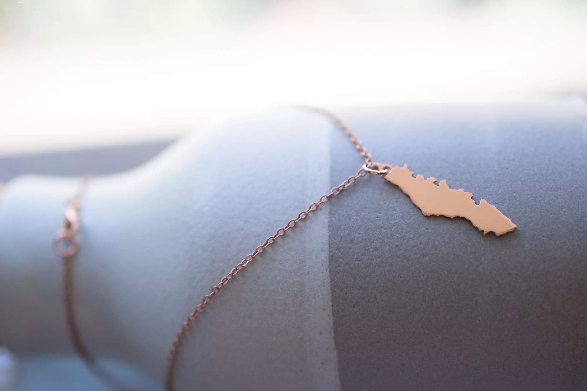 vanisle_pendant-4.jpg
