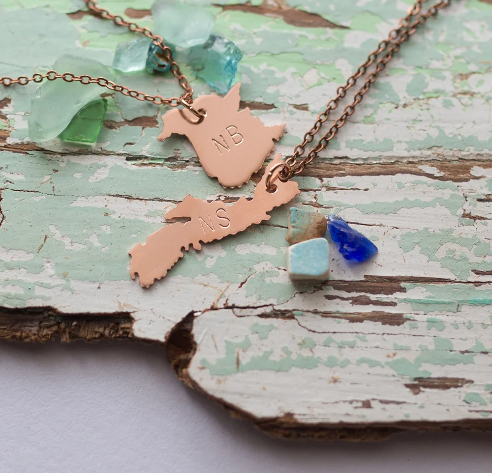 canada_provinces_necklace-10.jpg