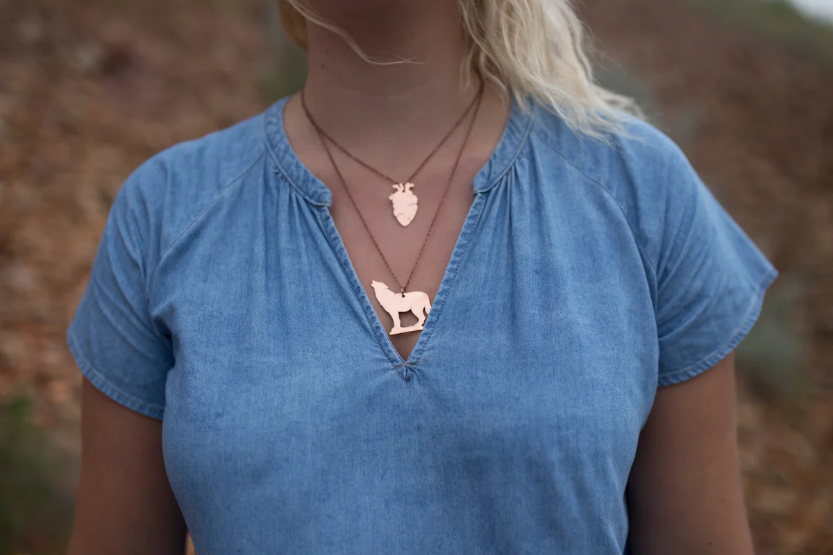 wolfnecklace.jpg