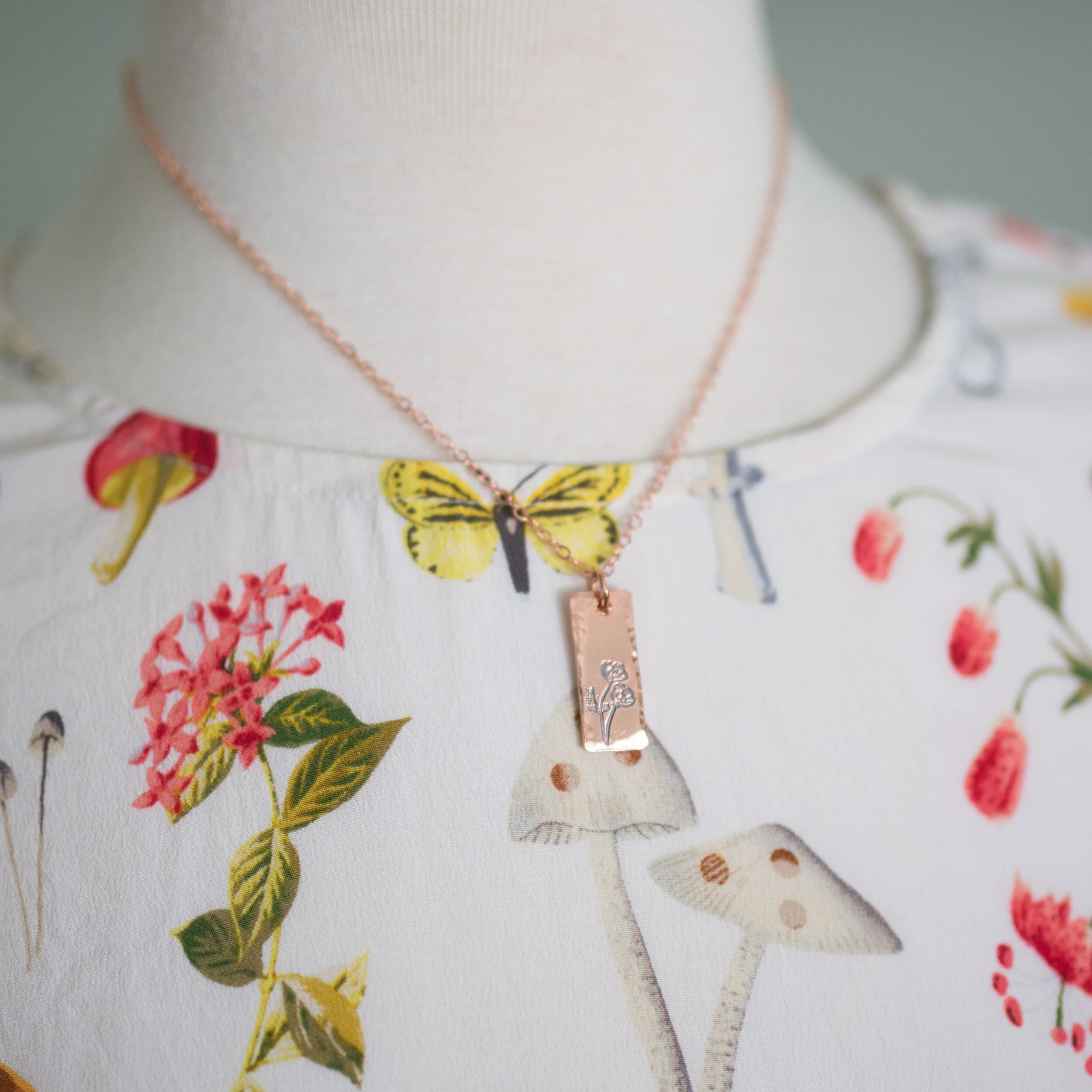 floral_rec_necklace.jpg