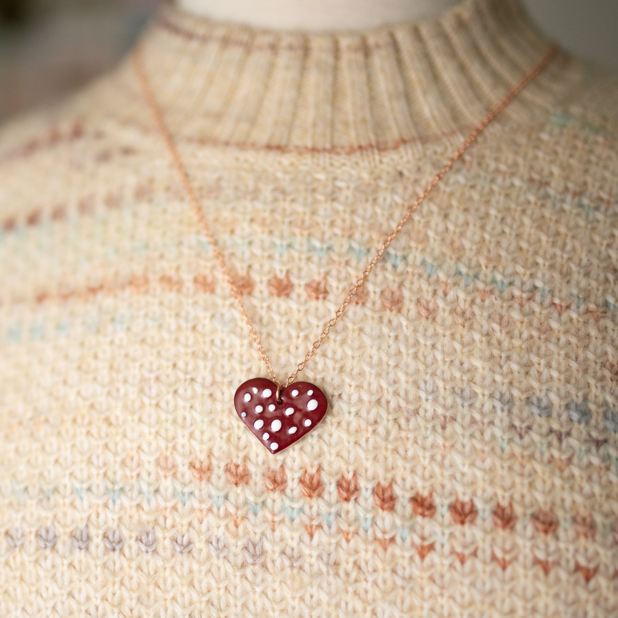 heart_enamels_necklaces_mm-2.jpg