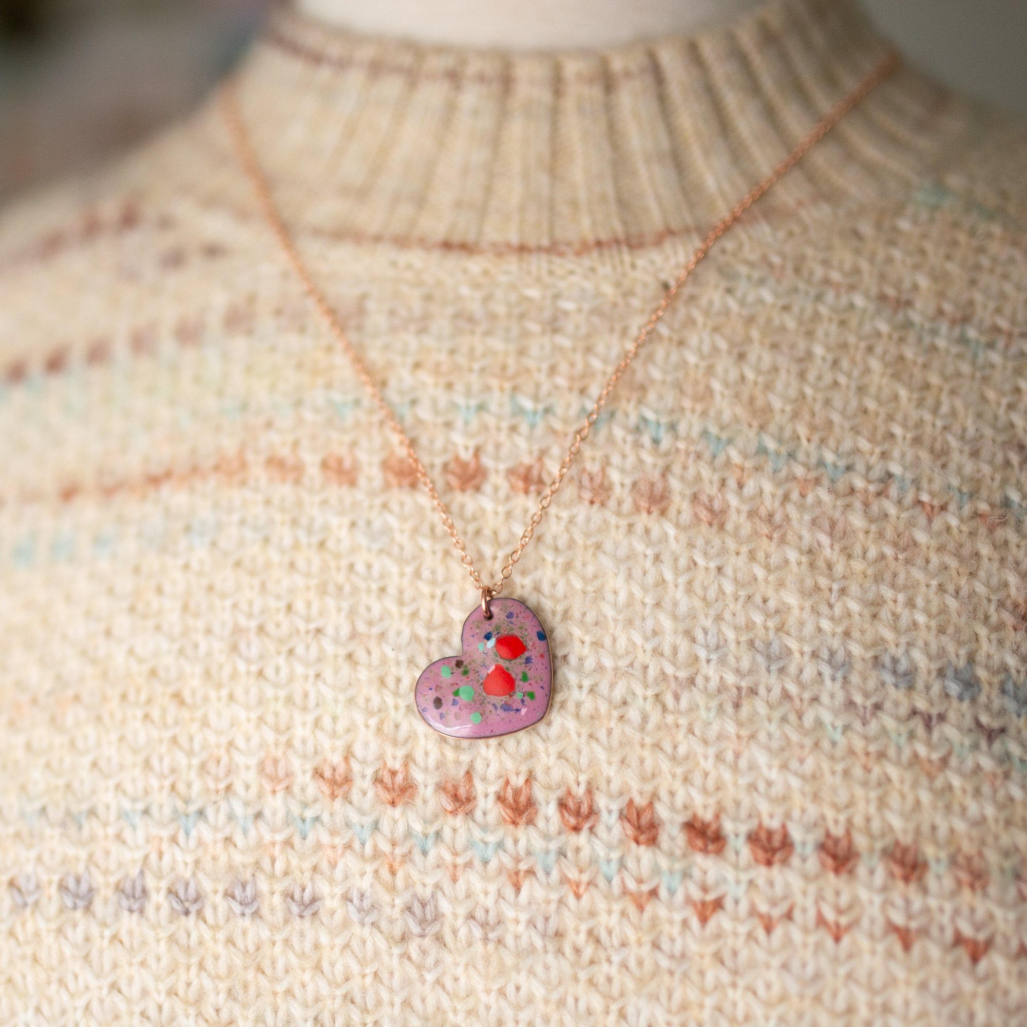 heart_enamels_necklaces_mm-10.jpg